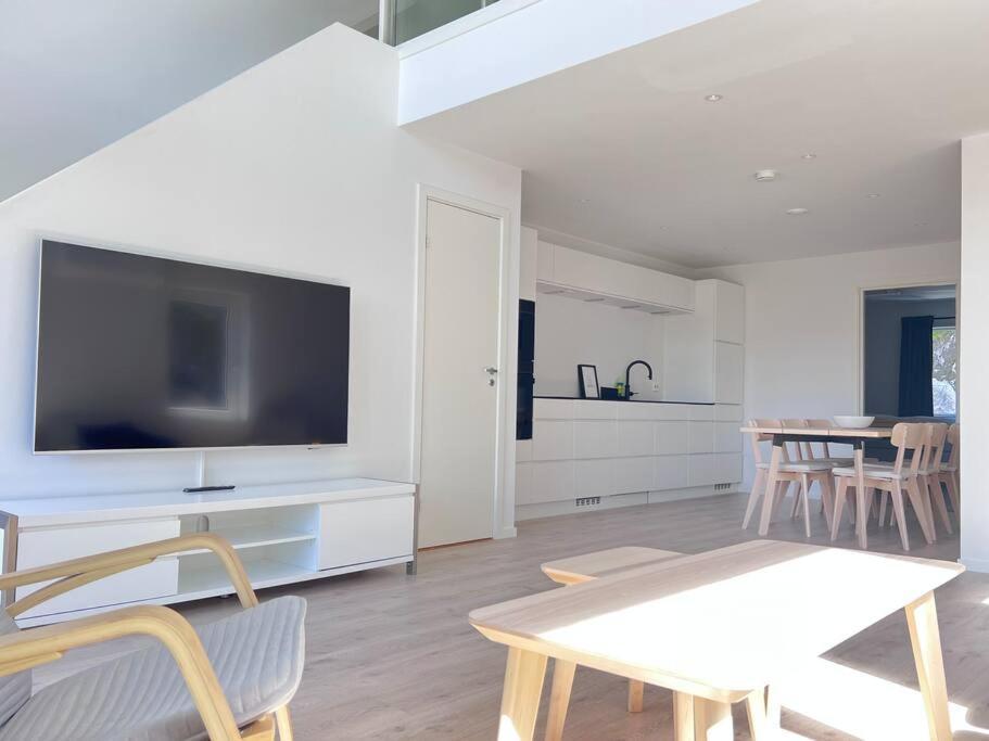 Floor Arossanden 5 A Apartamento *